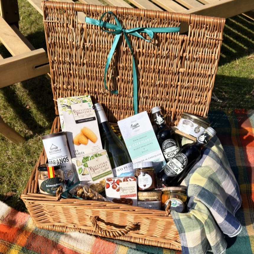 Kosz Upominkowy Majówka